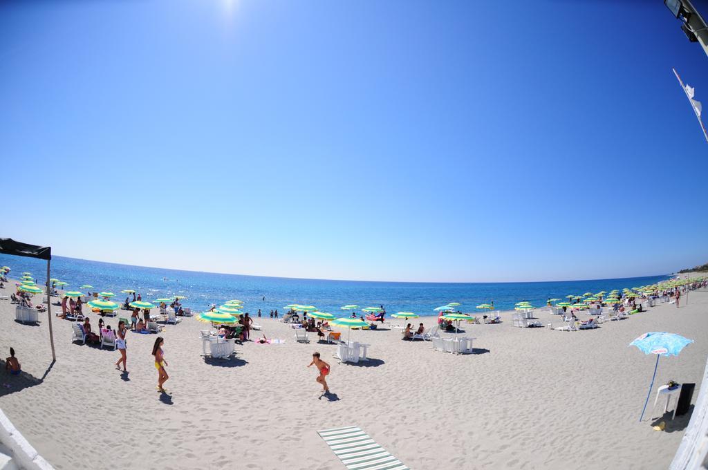Hotel Villaggio Club Altalia Residence Brancaleone 외부 사진