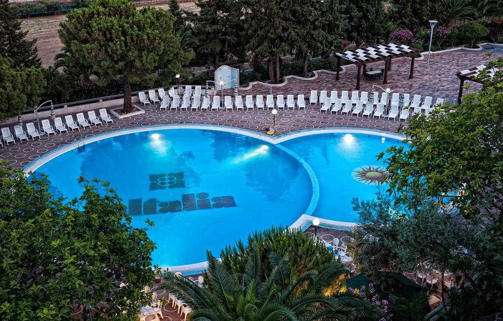 Hotel Villaggio Club Altalia Residence Brancaleone 외부 사진